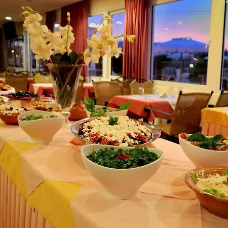 Diagoras Club 3* פליראקי