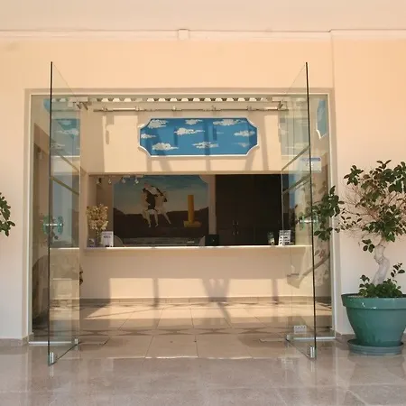 Diagoras Club Hotel apartamentowy